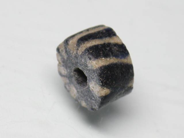 | TOKO-BEADS |AG243-07 アフリカ玉 10.5mmとんぼ玉,ビーズ,トンボ玉,アジア,インド,エスニック,手作り,パーツ,アクセサリー