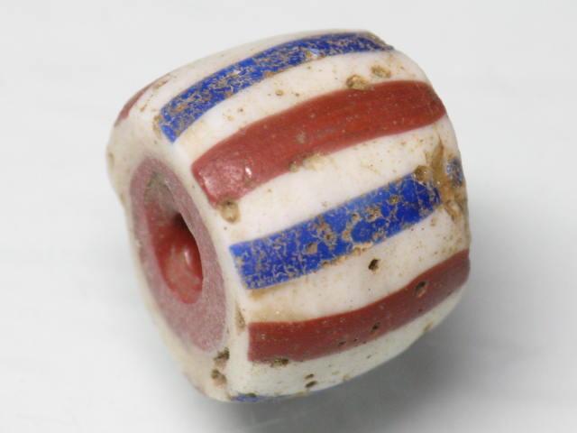 TOKO-BEADS AG243-21 African Glass bead 15mm AG243-21 アフリカ玉 15mm Asian bead & African bead  Handmade,Lampeork,bead,asia,india,ethnic,parts,accessory,beads とんぼ玉,ビーズ,トンボ玉,アジア,インド,エスニック,手作り,パーツ,アクセサリー