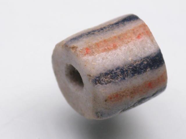 | TOKO-BEADS |AG243-70 アフリカ玉 11mmとんぼ玉,ビーズ,トンボ玉,アジア,インド,エスニック,手作り,パーツ,アクセサリー