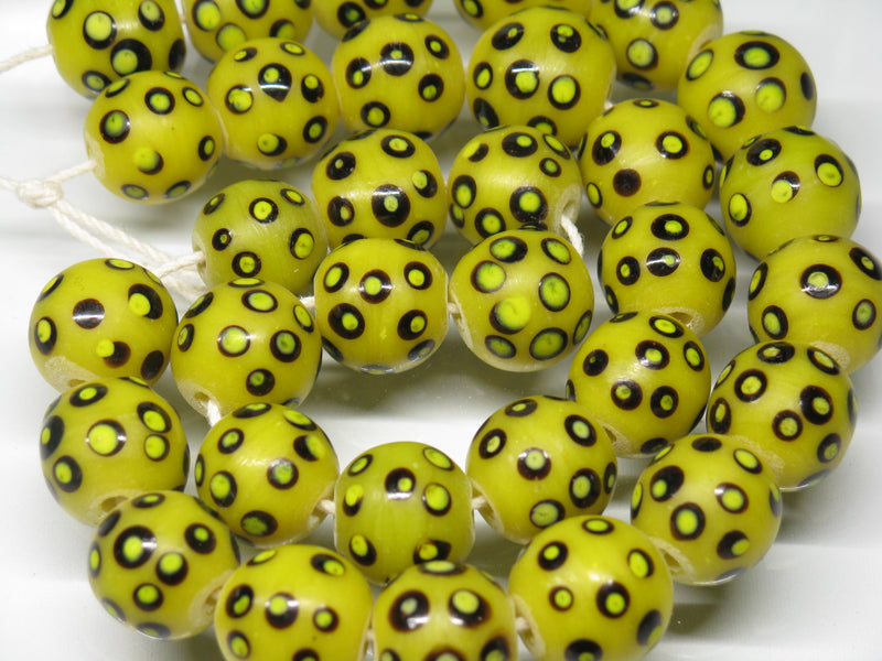 TOKO-BEADS AG501-01N Glass bead (Strand) 12.5~13mm AG501-01N とんぼ玉（連） 12.5~13mm Asian bead & African bead  Handmade,Lampeork,bead,asia,india,ethnic,parts,accessory,beads とんぼ玉,ビーズ,トンボ玉,アジア,インド,エスニック,手作り,パーツ,アクセサリー