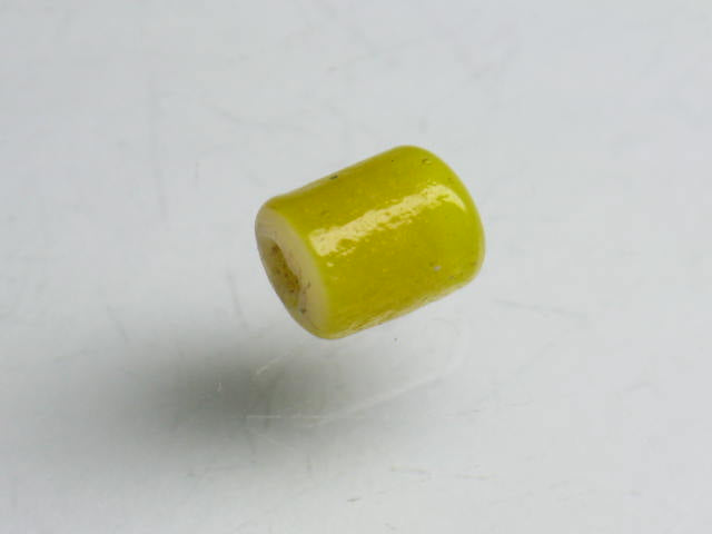 TOKO-BEADS AG594 White Heart bead 5mm AG594 ホワイトハートビーズ 5mm Asian bead & African bead  Handmade,Lampeork,bead,asia,india,ethnic,parts,accessory,beads とんぼ玉,ビーズ,トンボ玉,アジア,インド,エスニック,手作り,パーツ,アクセサリー