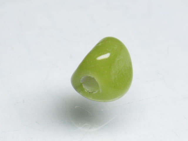 | TOKO-BEADS |AG614S-76 三角とんぼ玉 6.5~7mmとんぼ玉,ビーズ,トンボ玉,アジア,インド,エスニック,手作り,パーツ,アクセサリー