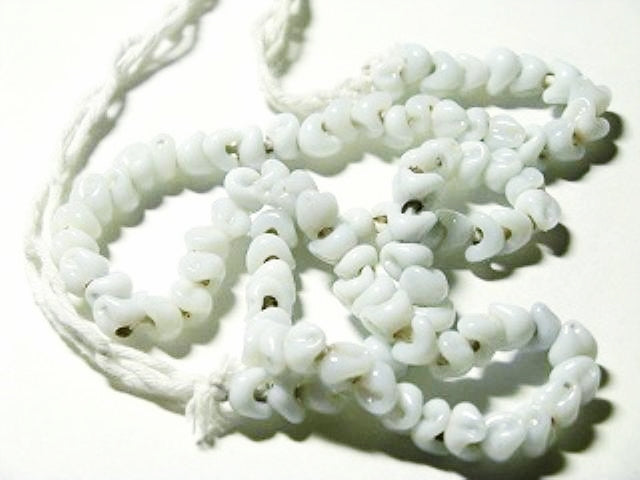 | TOKO-BEADS |AG921N-53 スモールウェイブビーズ（連） 6~7mmとんぼ玉,ビーズ,トンボ玉,アジア,インド,エスニック,手作り,パーツ,アクセサリー