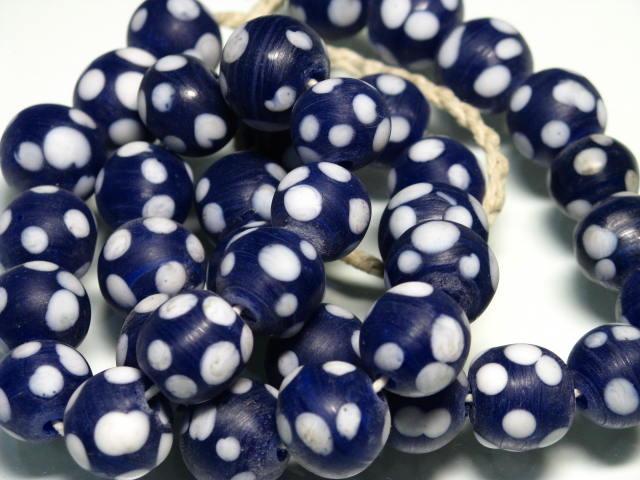 | TOKO-BEADS |AG930N-93 とんぼ玉（連） 13~14mmとんぼ玉,ビーズ,トンボ玉,アジア,インド,エスニック,手作り,パーツ,アクセサリー