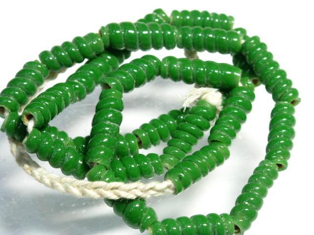 | TOKO-BEADS |AG934N-77 トゥイストビーズ（連） 6.5mmとんぼ玉,ビーズ,トンボ玉,アジア,インド,エスニック,手作り,パーツ,アクセサリー