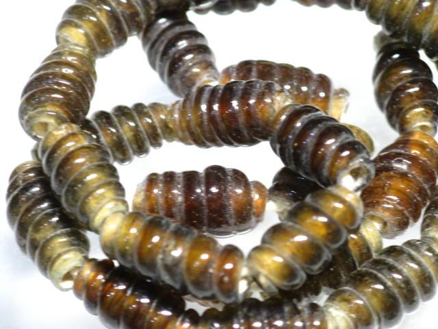 | TOKO-BEADS |AG935N-88 トゥイストビーズ（連） 7.5~8mmとんぼ玉,ビーズ,トンボ玉,アジア,インド,エスニック,手作り,パーツ,アクセサリー