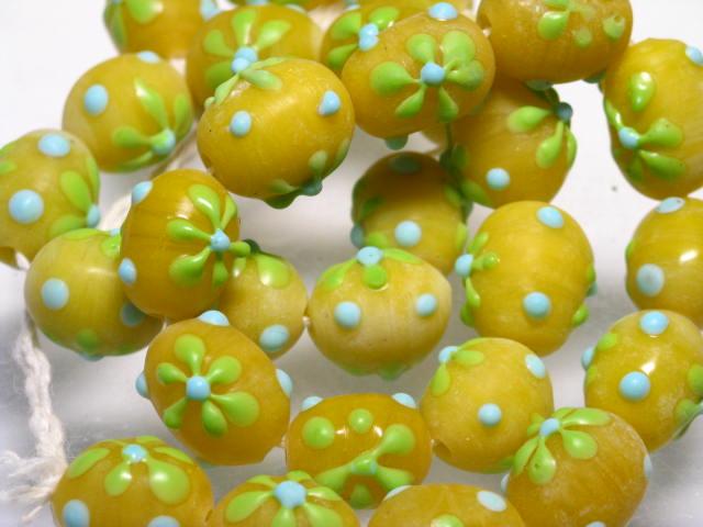 TOKO-BEADS AG936N-21 Glass bead (strand) 12~13mm AG936N-21 フラワービーズ（連） 12~13mm Asian bead & African bead  Handmade,Lampeork,bead,asia,india,ethnic,parts,accessory,beads とんぼ玉,ビーズ,トンボ玉,アジア,インド,エスニック,手作り,パーツ,アクセサリー