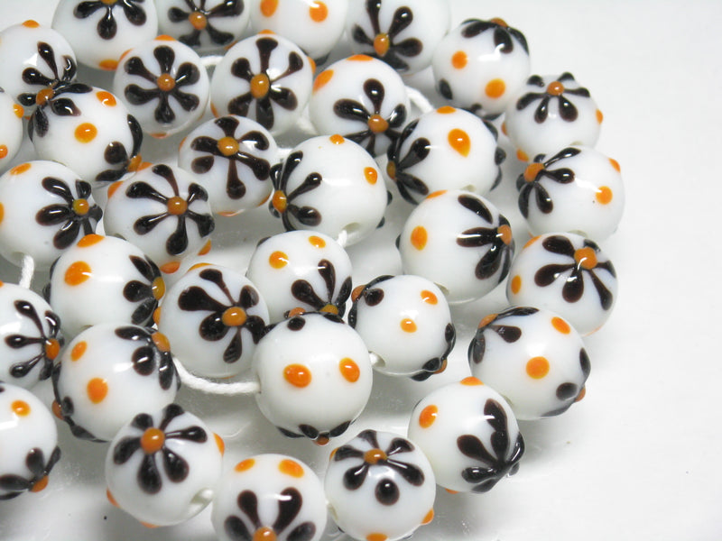 TOKO-BEADS AG936N-32 Glass bead (strand) 12.5~13mm AG936N-32 フラワービーズ（連） 12.5~13mm Asian bead & African bead  Handmade,Lampeork,bead,asia,india,ethnic,parts,accessory,beads とんぼ玉,ビーズ,トンボ玉,アジア,インド,エスニック,手作り,パーツ,アクセサリー