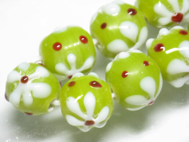 TOKO-BEADS AG936N-33 Glass bead (strand) 12.5~13.5mm AG936N-33 フラワービーズ（連） 12.5~13.5mm Asian bead & African bead  Handmade,Lampeork,bead,asia,india,ethnic,parts,accessory,beads とんぼ玉,ビーズ,トンボ玉,アジア,インド,エスニック,手作り,パーツ,アクセサリー