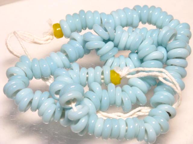 | TOKO-BEADS |AG941N-28 リング型ビーズ（連） 9~10mmとんぼ玉,ビーズ,トンボ玉,アジア,インド,エスニック,手作り,パーツ,アクセサリー