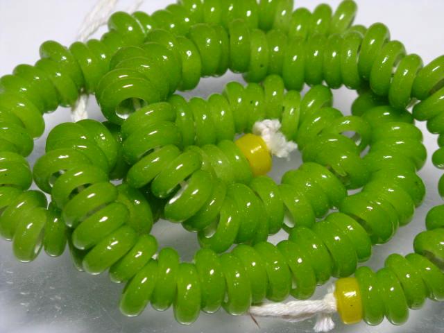 TOKO-BEADS AG941N-29 Glass bead (strand) 9~10mm AG941N-29 リング型ビーズ（連） 9~10mm Asian bead & African bead  Handmade,Lampeork,bead,asia,india,ethnic,parts,accessory,beads とんぼ玉,ビーズ,トンボ玉,アジア,インド,エスニック,手作り,パーツ,アクセサリー