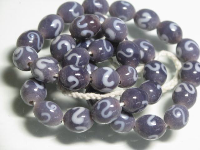 | TOKO-BEADS |AG942N-11 リボン模様のとんぼ玉（連） 9mmとんぼ玉,ビーズ,トンボ玉,アジア,インド,エスニック,手作り,パーツ,アクセサリー