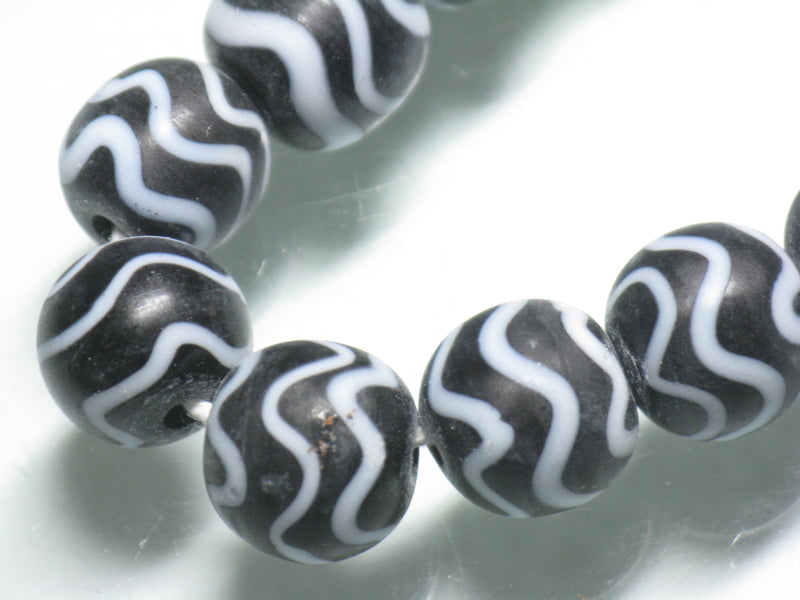 TOKO-BEADS AG942-79N Glass bead (strand) 11~12mm AG942-79N とんぼ玉（連） 11~12mm Asian bead & African bead  Handmade,Lampeork,bead,asia,india,ethnic,parts,accessory,beads とんぼ玉,ビーズ,トンボ玉,アジア,インド,エスニック,手作り,パーツ,アクセサリー