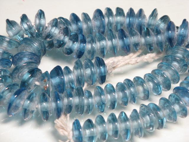 TOKO-BEADS AG946N-66 Glass bead (strand) 12~14mm AG946N-66 ボタン型ビーズ（連） 12~14mm Asian bead & African bead  Handmade,Lampeork,bead,asia,india,ethnic,parts,accessory,beads とんぼ玉,ビーズ,トンボ玉,アジア,インド,エスニック,手作り,パーツ,アクセサリー