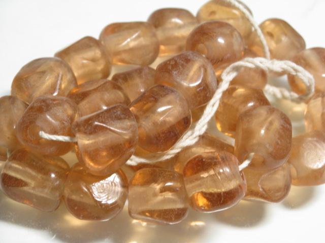 TOKO-BEADS AG953N-15 Glass bead (strand) 17mm AG953N-15 六面カットビーズ(L)(連) 17mm Asian bead & African bead  Handmade,Lampeork,bead,asia,india,ethnic,parts,accessory,beads とんぼ玉,ビーズ,トンボ玉,アジア,インド,エスニック,手作り,パーツ,アクセサリー