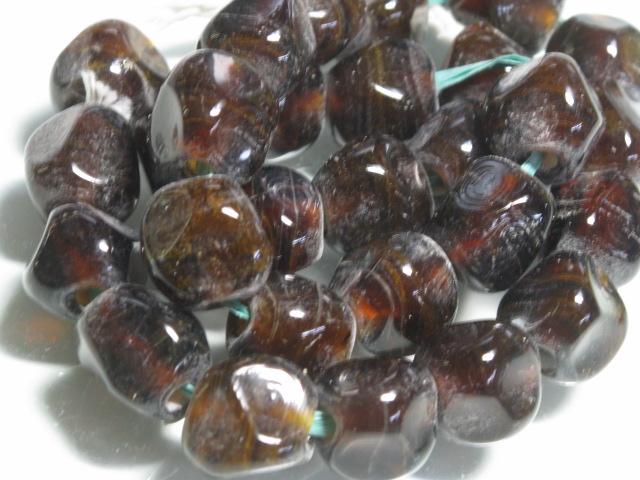 | TOKO-BEADS |AG953N-21 六面カットビーズ(L)(連) 17mmとんぼ玉,ビーズ,トンボ玉,アジア,インド,エスニック,手作り,パーツ,アクセサリー