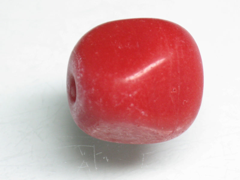 TOKO-BEADS AG953-28S Glass bead (L) 15~16mm AG953-28S 六面カットビーズ（Ｌ） 15~16mm Asian bead & African bead  Handmade,Lampeork,bead,asia,india,ethnic,parts,accessory,beads とんぼ玉,ビーズ,トンボ玉,アジア,インド,エスニック,手作り,パーツ,アクセサリー