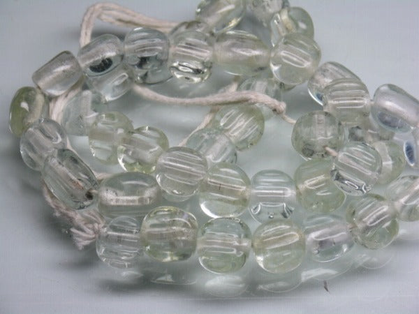 | TOKO-BEADS |AG954N-25 丸型フラットビーズ（連） 9~12mmとんぼ玉,ビーズ,トンボ玉,アジア,インド,エスニック,手作り,パーツ,アクセサリー