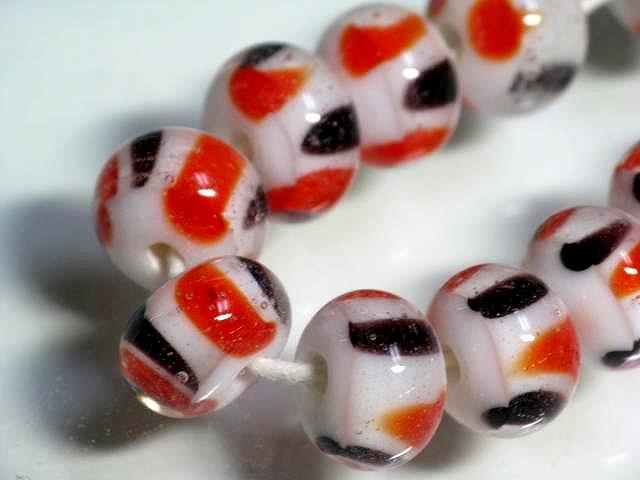 TOKO-BEADS AG957N-22 Glass bead (strand) 9~10mm AG957N-22 モザイクとんぼ玉（連） 9~10mm Asian bead & African bead  Handmade,Lampeork,bead,asia,india,ethnic,parts,accessory,beads とんぼ玉,ビーズ,トンボ玉,アジア,インド,エスニック,手作り,パーツ,アクセサリー