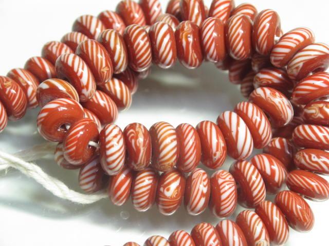 TOKO-BEADS AG961N-04 Glass bead (strand) 10~11mm AG961N-04 リング型とんぼ玉（連） 10~11mm Asian bead & African bead  Handmade,Lampeork,bead,asia,india,ethnic,parts,accessory,beads とんぼ玉,ビーズ,トンボ玉,アジア,インド,エスニック,手作り,パーツ,アクセサリー