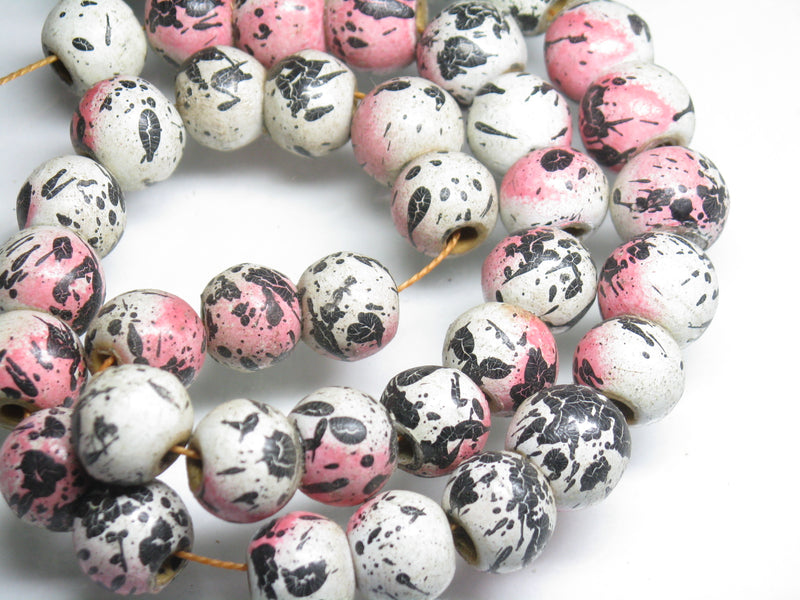 TOKO-BEADS AW185N-15 Wooden bead (strand) 11.5~12.5mm AW185N-15 ウッドビーズ（連） 11.5~12.5mm Asian bead & African bead  Handmade,Lampeork,bead,asia,india,ethnic,parts,accessory,beads とんぼ玉,ビーズ,トンボ玉,アジア,インド,エスニック,手作り,パーツ,アクセサリー