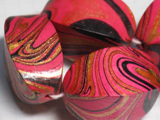 TOKO-BEADS AW204N-01 Wooden bead (strand) 20mm AW204N-01 ウッドビーズ（連） 20mm Asian bead & African bead  Handmade,Lampeork,bead,asia,india,ethnic,parts,accessory,beads とんぼ玉,ビーズ,トンボ玉,アジア,インド,エスニック,手作り,パーツ,アクセサリー