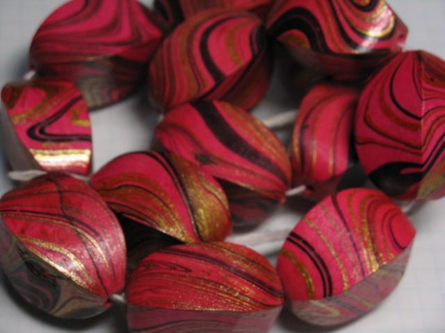 TOKO-BEADS AW204N-01 Wooden bead (strand) 20mm AW204N-01 ウッドビーズ（連） 20mm Asian bead & African bead  Handmade,Lampeork,bead,asia,india,ethnic,parts,accessory,beads とんぼ玉,ビーズ,トンボ玉,アジア,インド,エスニック,手作り,パーツ,アクセサリー