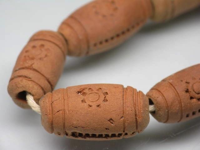 TOKO-BEADS AZ134-26N Clay bead (strand) 10~11mm AZ134-26N クレイビーズ（連） 10~11mm Asian bead & African bead  Handmade,Lampeork,bead,asia,india,ethnic,parts,accessory,beads とんぼ玉,ビーズ,トンボ玉,アジア,インド,エスニック,手作り,パーツ,アクセサリー