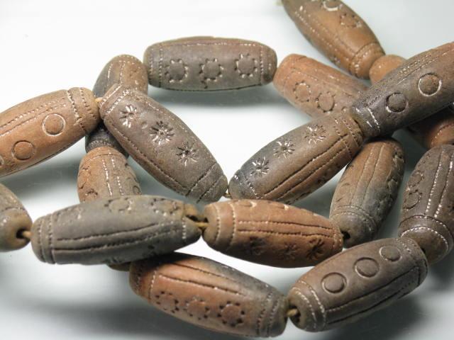 | TOKO-BEADS |AZ134N-30 クレイビーズ（連） 13~14mmとんぼ玉,ビーズ,トンボ玉,アジア,インド,エスニック,手作り,パーツ,アクセサリー