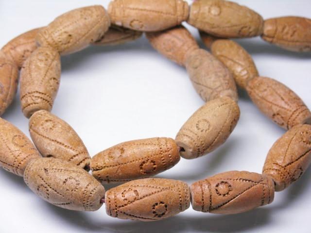 | TOKO-BEADS |AZ134N-31 クレイビーズ（連） 13~14mmとんぼ玉,ビーズ,トンボ玉,アジア,インド,エスニック,手作り,パーツ,アクセサリー