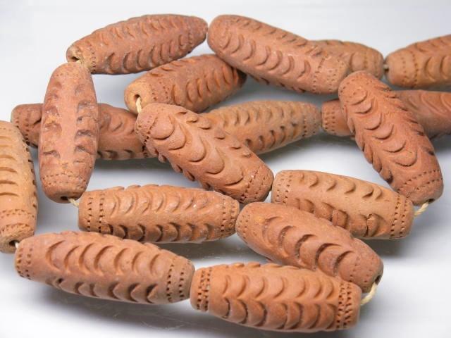 TOKO-BEADS AZ134-32N Clay bead (strand) 12~13.5mm AZ134-32N クレイビーズ（連） 12~13.5mm Asian bead & African bead  Handmade,Lampeork,bead,asia,india,ethnic,parts,accessory,beads とんぼ玉,ビーズ,トンボ玉,アジア,インド,エスニック,手作り,パーツ,アクセサリー