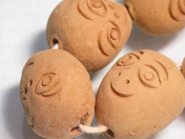 TOKO-BEADS AZ134-61N Clay bead (strand) 20mm AZ134-61N クレイビーズ（連） 20mm Asian bead & African bead  Handmade,Lampeork,bead,asia,india,ethnic,parts,accessory,beads とんぼ玉,ビーズ,トンボ玉,アジア,インド,エスニック,手作り,パーツ,アクセサリー