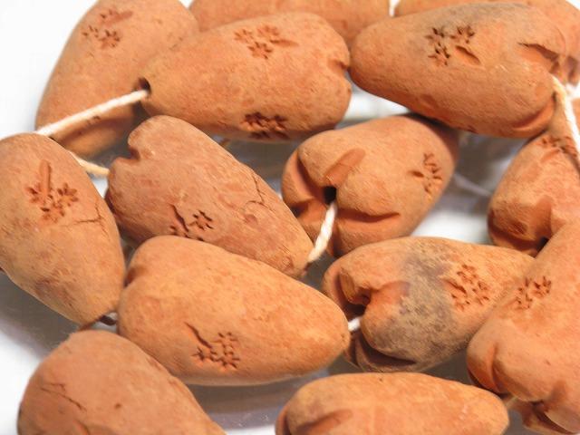 TOKO-BEADS AZ134-62N Clay bead (strand) 19mm AZ134-62N クレイビーズ（連） 19mm Asian bead & African bead  Handmade,Lampeork,bead,asia,india,ethnic,parts,accessory,beads とんぼ玉,ビーズ,トンボ玉,アジア,インド,エスニック,手作り,パーツ,アクセサリー