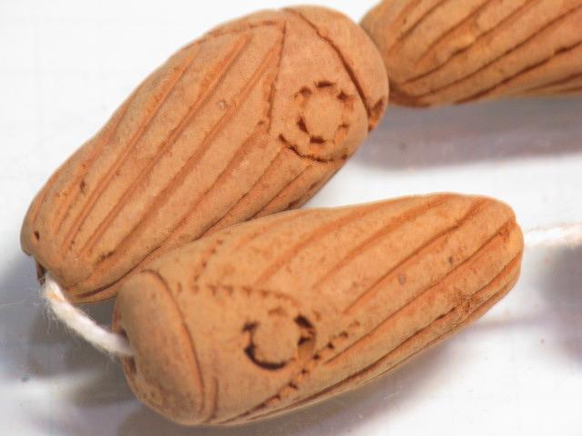TOKO-BEADS AZ134-64N Clay bead (strand) 13~15mm AZ134-64N クレイビーズ（連） 13~15mm Asian bead & African bead  Handmade,Lampeork,bead,asia,india,ethnic,parts,accessory,beads とんぼ玉,ビーズ,トンボ玉,アジア,インド,エスニック,手作り,パーツ,アクセサリー