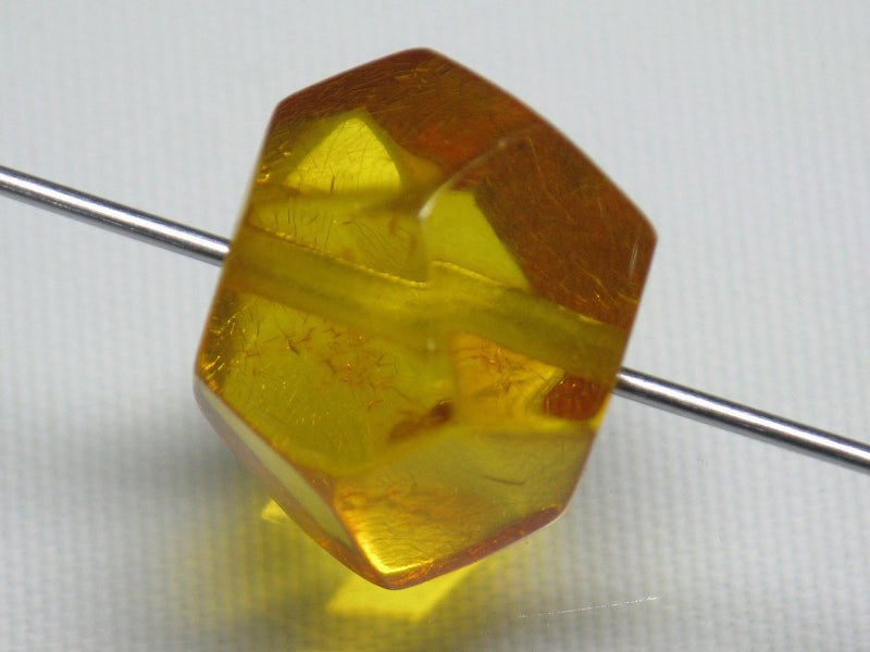 TOKO-BEADS AZ137-03 Amber bead 17mm AZ137-03 琥珀ビーズ 17mm Asian bead & African bead  Handmade,Lampeork,bead,asia,india,ethnic,parts,accessory,beads とんぼ玉,ビーズ,トンボ玉,アジア,インド,エスニック,手作り,パーツ,アクセサリー
