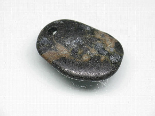 TOKO-BEADS AZ138-15 Stone Charm 21mm AZ138-15 路傍の石チャーム 21mm Asian bead & African bead  Handmade,Lampeork,bead,asia,india,ethnic,parts,accessory,beads とんぼ玉,ビーズ,トンボ玉,アジア,インド,エスニック,手作り,パーツ,アクセサリー