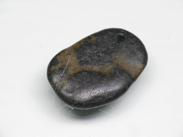 TOKO-BEADS AZ138-15 Stone Charm 21mm AZ138-15 路傍の石チャーム 21mm Asian bead & African bead  Handmade,Lampeork,bead,asia,india,ethnic,parts,accessory,beads とんぼ玉,ビーズ,トンボ玉,アジア,インド,エスニック,手作り,パーツ,アクセサリー