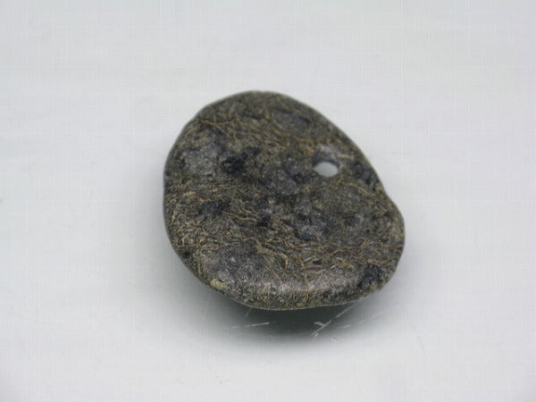 TOKO-BEADS AZ138-22 Stone Charm 18.5mm AZ138-22 路傍の石チャーム 18.5mm Asian bead & African bead  Handmade,Lampeork,bead,asia,india,ethnic,parts,accessory,beads とんぼ玉,ビーズ,トンボ玉,アジア,インド,エスニック,手作り,パーツ,アクセサリー