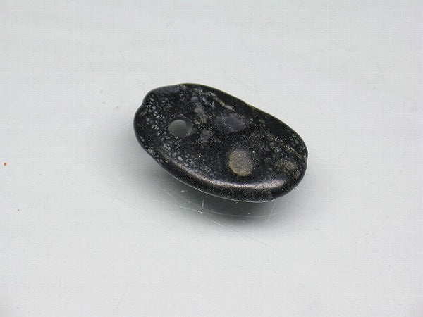 TOKO-BEADS AZ138-25 Stone Charm 15.5mm AZ138-25 路傍の石チャーム 15.5mm Asian bead & African bead  Handmade,Lampeork,bead,asia,india,ethnic,parts,accessory,beads とんぼ玉,ビーズ,トンボ玉,アジア,インド,エスニック,手作り,パーツ,アクセサリー