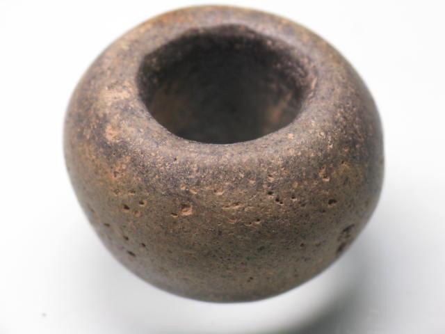 TOKO-BEADS AZ139-21 Tibetan Antique Terracotta 26mm AZ139-21 チベットアンティーククレイビーズ 26mm Asian bead & African bead  Handmade,Lampeork,bead,asia,india,ethnic,parts,accessory,beads とんぼ玉,ビーズ,トンボ玉,アジア,インド,エスニック,手作り,パーツ,アクセサリー