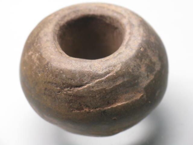TOKO-BEADS AZ139-27 Tibetan Antique Terracotta 28mm AZ139-27 チベットアンティーククレイビーズ 28mm Asian bead & African bead  Handmade,Lampeork,bead,asia,india,ethnic,parts,accessory,beads とんぼ玉,ビーズ,トンボ玉,アジア,インド,エスニック,手作り,パーツ,アクセサリー