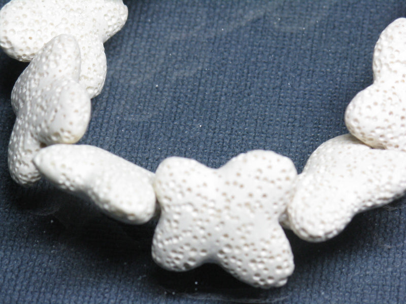 TOKO-BEADS AZ145N-01 Volcanic Rock bead (Strand) 21mm AZ145N-01 火山岩ビーズ（連） 21mm Asian bead & African bead  Handmade,Lampeork,bead,asia,india,ethnic,parts,accessory,beads とんぼ玉,ビーズ,トンボ玉,アジア,インド,エスニック,手作り,パーツ,アクセサリー