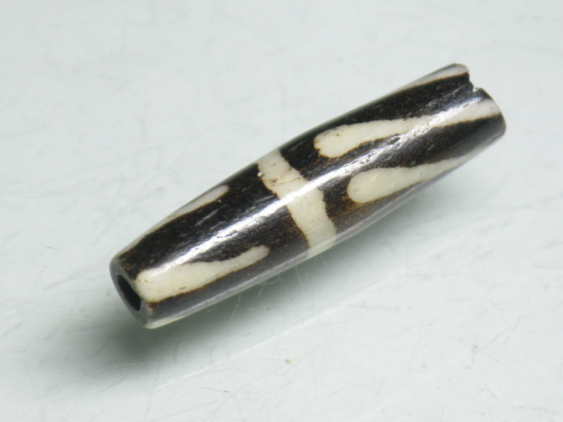 TOKO-BEADS BB062 Batik Bone bead 6.5mm BB062 ボーンビーズ 6.5mm Asian bead & African bead  Handmade,Lampeork,bead,asia,india,ethnic,parts,accessory,beads とんぼ玉,ビーズ,トンボ玉,アジア,インド,エスニック,手作り,パーツ,アクセサリー