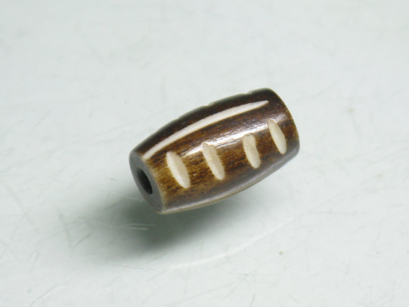 TOKO-BEADS BB064 Bone bead 6mm BB064 ボーンビーズ 6mm Asian bead & African bead  Handmade,Lampeork,bead,asia,india,ethnic,parts,accessory,beads とんぼ玉,ビーズ,トンボ玉,アジア,インド,エスニック,手作り,パーツ,アクセサリー