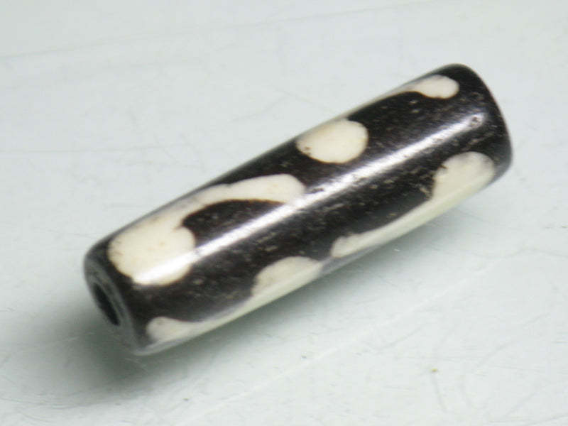 TOKO-BEADS BB068 Batik Bone bead 8mm BB068 ボーンビーズ 8mm Asian bead & African bead  Handmade,Lampeork,bead,asia,india,ethnic,parts,accessory,beads とんぼ玉,ビーズ,トンボ玉,アジア,インド,エスニック,手作り,パーツ,アクセサリー