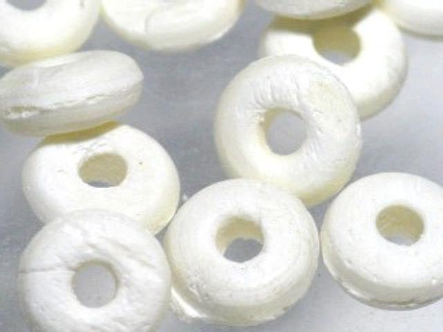 TOKO-BEADS BB107-02 Bone Seed bead 8mm BB107-02 ボーンシードビーズ 8mm Asian bead & African bead  Handmade,Lampeork,bead,asia,india,ethnic,parts,accessory,beads とんぼ玉,ビーズ,トンボ玉,アジア,インド,エスニック,手作り,パーツ,アクセサリー