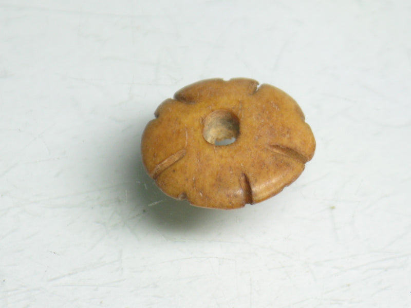 TOKO-BEADS BB108-07 Bone bead 13mm BB108-07 ボーンビーズ 13mm Asian bead & African bead  Handmade,Lampeork,bead,asia,india,ethnic,parts,accessory,beads とんぼ玉,ビーズ,トンボ玉,アジア,インド,エスニック,手作り,パーツ,アクセサリー