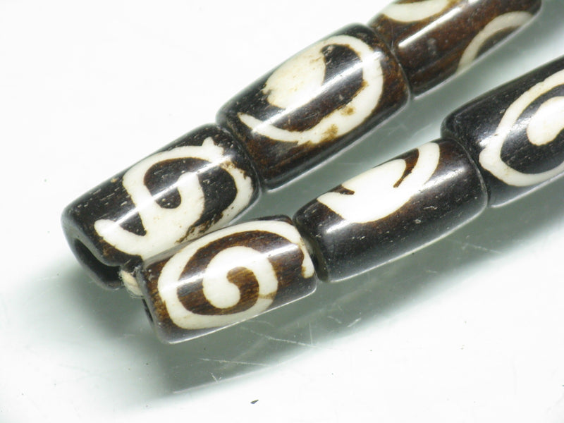 TOKO-BEADS BB109-46N Batik Bone bead (strand) 6.5~8.5mm BB109-46N ボーンビーズ（連） 6.5~8.5mm Asian bead & African bead  Handmade,Lampeork,bead,asia,india,ethnic,parts,accessory,beads とんぼ玉,ビーズ,トンボ玉,アジア,インド,エスニック,手作り,パーツ,アクセサリー