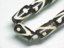 TOKO-BEADS BB109-51N Batik Bone bead (strand) 11.5~13mm BB109-51N ボーンビーズ（連） 11.5~13mm Asian bead & African bead  Handmade,Lampeork,bead,asia,india,ethnic,parts,accessory,beads とんぼ玉,ビーズ,トンボ玉,アジア,インド,エスニック,手作り,パーツ,アクセサリー