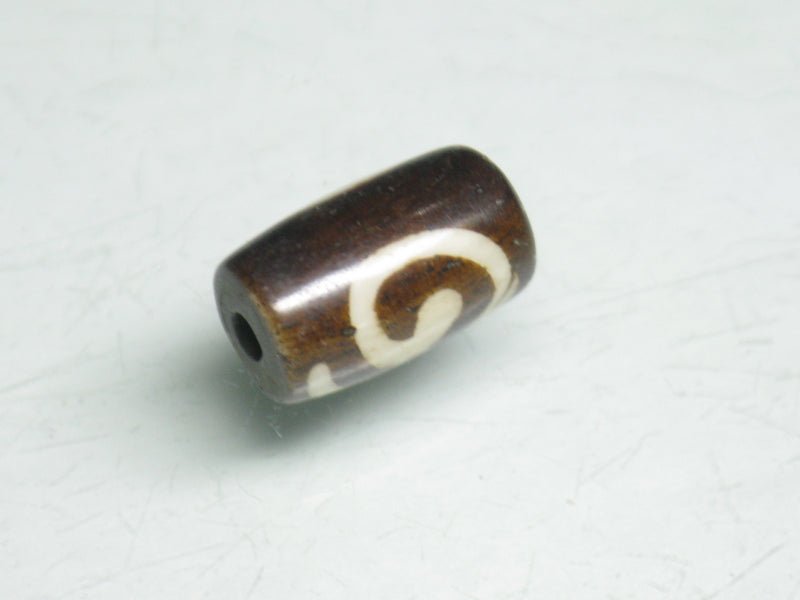 TOKO-BEADS BB109-46S Batik Bone bead 6.5~8.5mm BB109-46S ボーンビーズ 6.5~8.5mm Asian bead & African bead  Handmade,Lampeork,bead,asia,india,ethnic,parts,accessory,beads とんぼ玉,ビーズ,トンボ玉,アジア,インド,エスニック,手作り,パーツ,アクセサリー